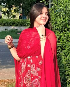 Escorts in Gulshan-e-Maymar Karachi